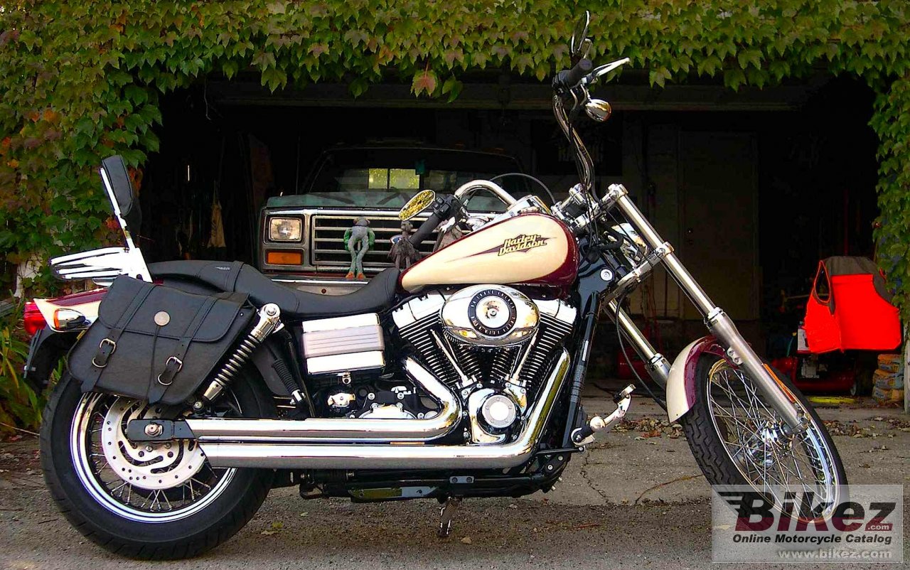 Big t fxdwg dyna wide glide picture and wallpaper from Bikez.com